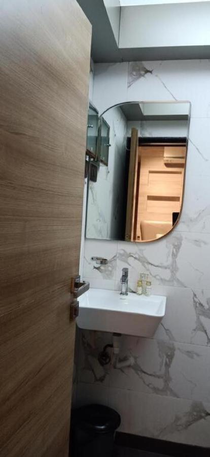 Hotel Pratiksha Residency Navi Mumbai Esterno foto